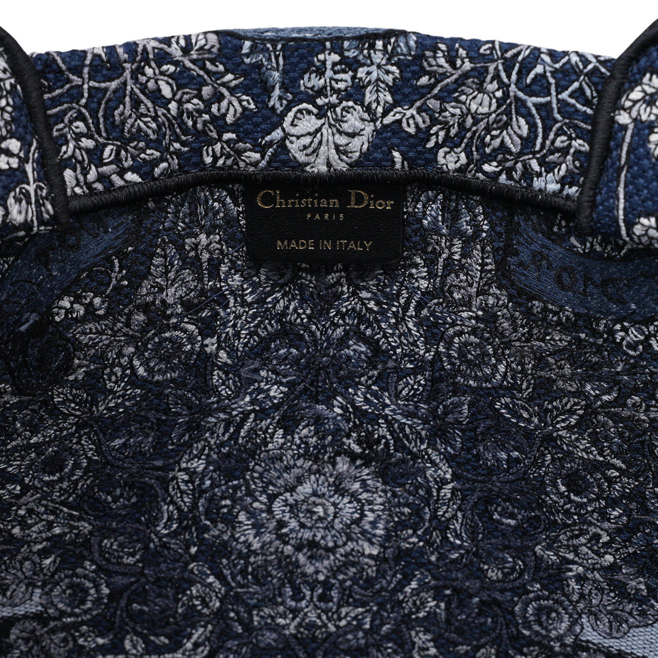 CHRISTIAN DIOR(USED)디올 북토트 미듐